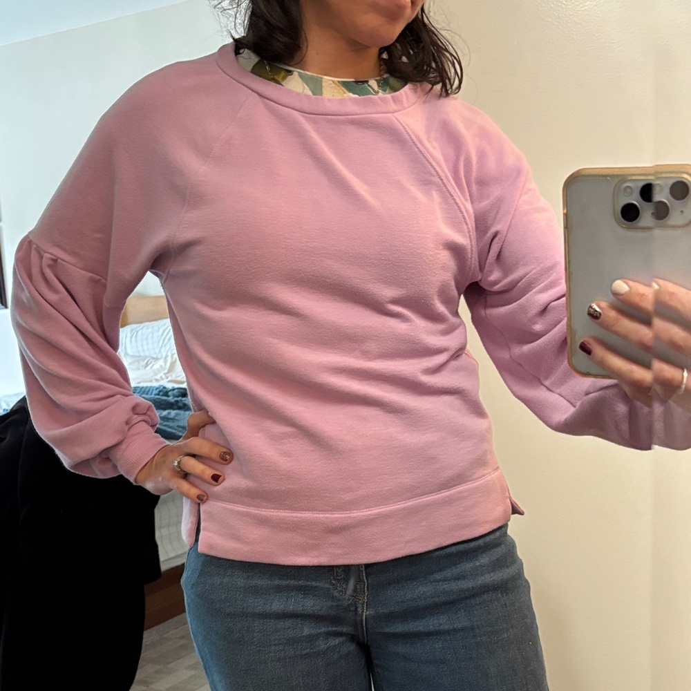 Women's Splendid Lavender Sweatshirt puff sleeves